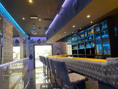 Fantassy The Boat Restaurant