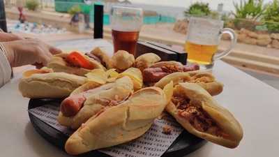 CervecerÍa 100 Montaditos.