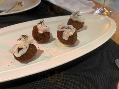 Clandestino Tap Room