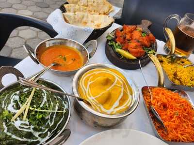 9 Shine. Indian And Mexican Restaurant