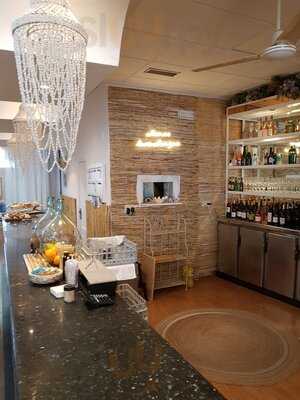 Olivo Blanco Cafe Boutique