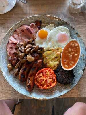 Number 7 Gastro Restaurant