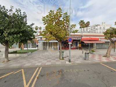 Red Rock Bar Lloret De Mar