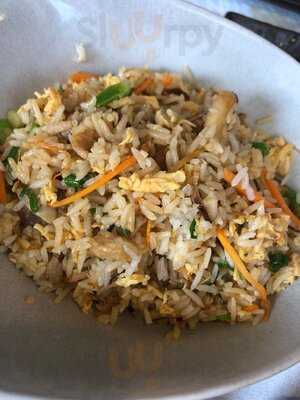 Restaurante Ylis Asiático