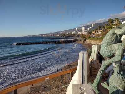 Cielo De Monkey Beach Club