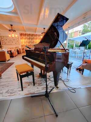 Restaurant La Vie En Rose