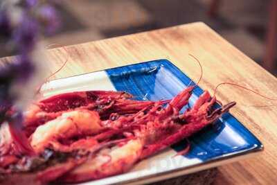 Pavarotti Italian Cuisine