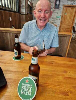 The Little White Bull Tavern.