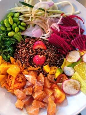 Carambola Fresh & Fruit