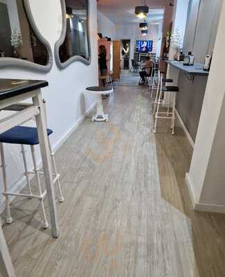 Bar-cervecería La Patatina De León.