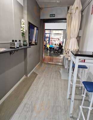 Bar-cervecería La Patatina De León.