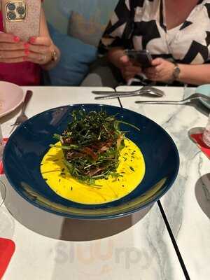 Sabores Tapas & Beer Garden - Photo 8