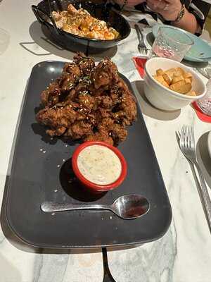 Sabores Tapas & Beer Garden