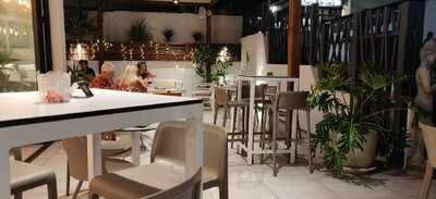 Sabores Tapas & Beer Garden