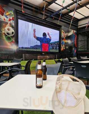 Tiki Sports Lounge-bar.