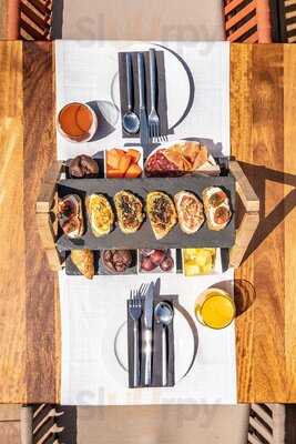 Up & Down | Od Sky Bar Restaurants