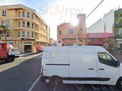 Los Perritos Vecindario