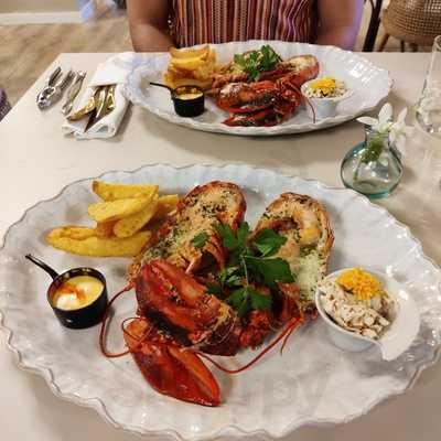 V&a Brunch & Lobster Bar