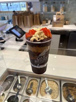 Oakberry Açai Bowls - Vía Augusta
