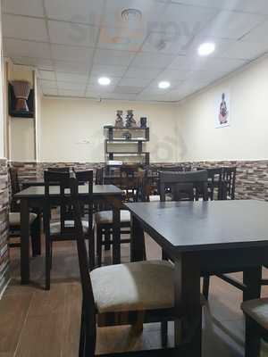La Zeyna Restaurante Africano