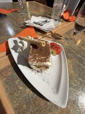 Canta Napoli Pizzeria