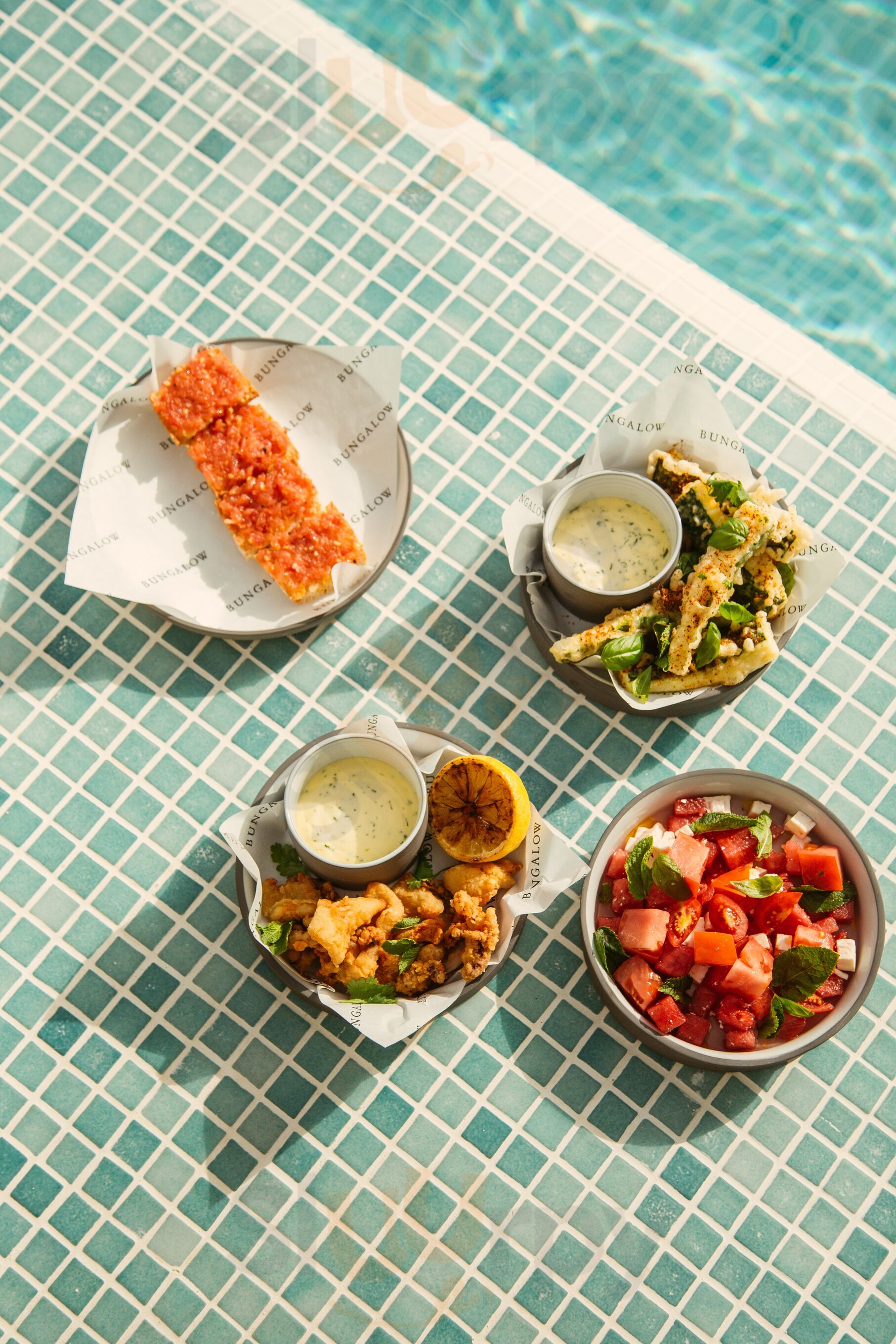 Bungalow Pool Bar & Grill Ibiza