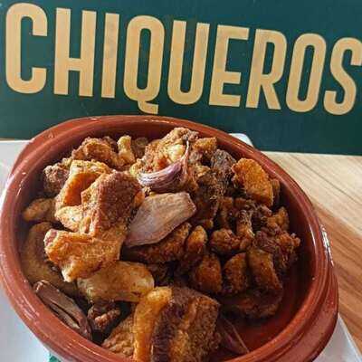 Chiqueros Cervezas-vinos & Tapas