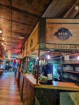 Gyoza Bar