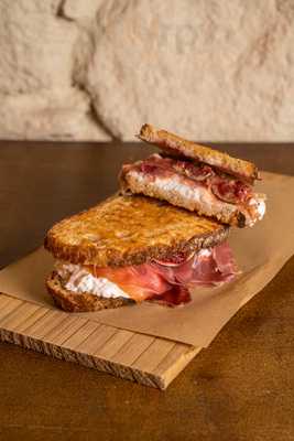 Rua Taverna Gastronomica Italiana