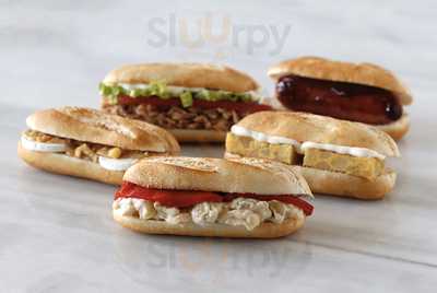 CervecerÍa 100 Montaditos'la Sureña.