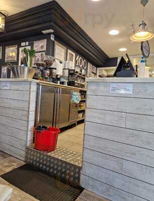 CervecerÍa 100 Montaditos.