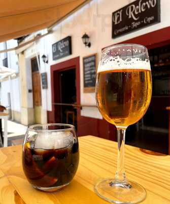 El Relevo Bar