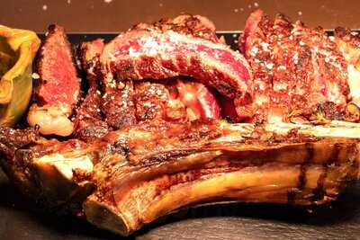 Negro Carbón Castellana