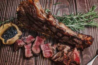 Negro Carbón Castellana