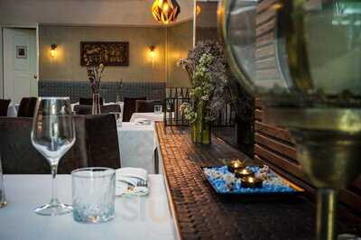 Eden Grill And Drinks