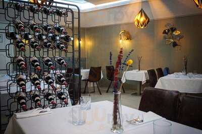 Eden Grill And Drinks