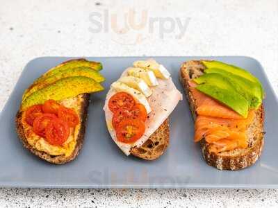 Kaffeina Brunch & Specialty - El Carmen