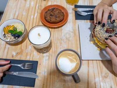 Kaffeina Brunch & Specialty - El Carmen