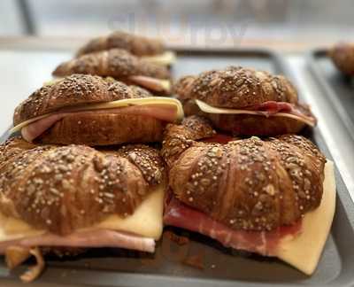 Kaffeina Brunch & Specialty - El Carmen