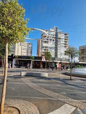 Kfc- Plaza De La Hispanidad