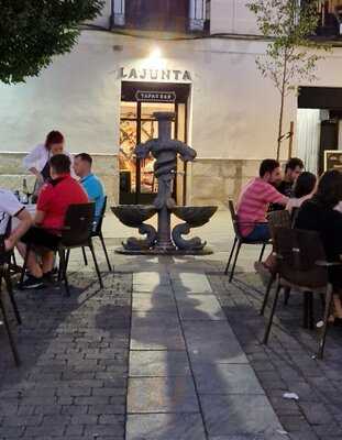 Cerveceria La Junta Tapas Bar