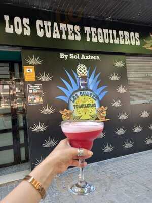 Los Cuates Tequileros