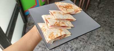 Los Cuates Tequileros