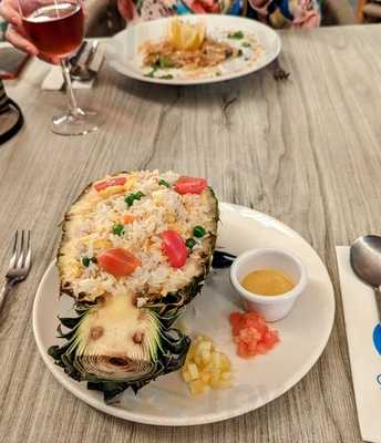 Oasis Grill & Asian Cuisine