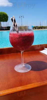 Oasis Grill & Asian Cuisine