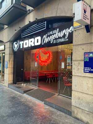 Toro Burger Lounge