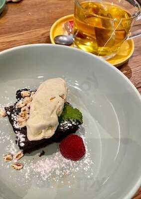 Zurch Café & Kitchen