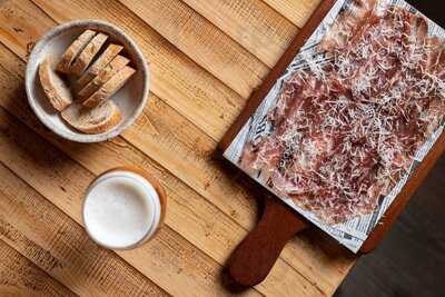 Amodiño Taperia Gallega