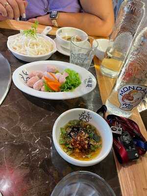 Da Long Yi Hot Pot - Photo 8