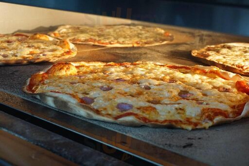 Pizza A Punt Caldes De Montbui